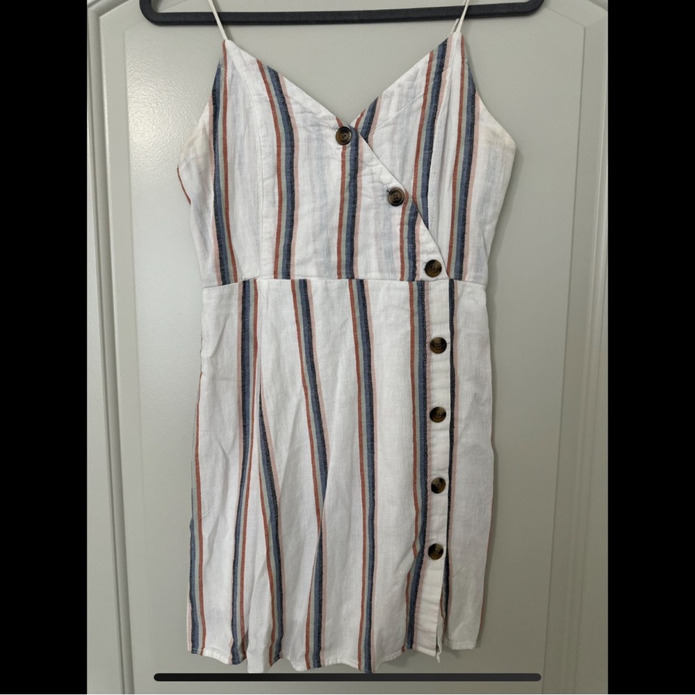 American Eagle Outfitters White and Pink Buttoned Mini Sundress